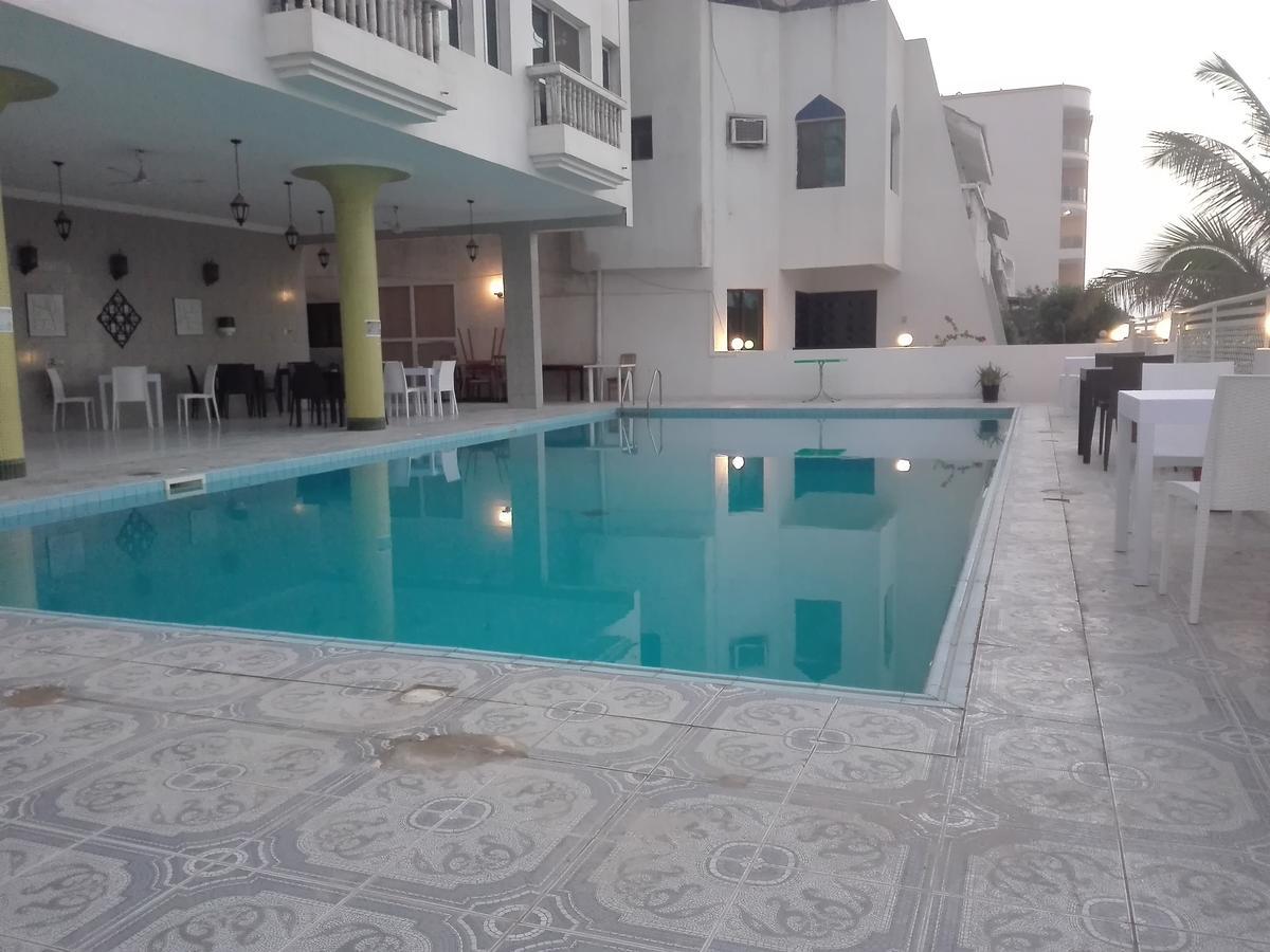 Salalah Beach Villas Exterior photo