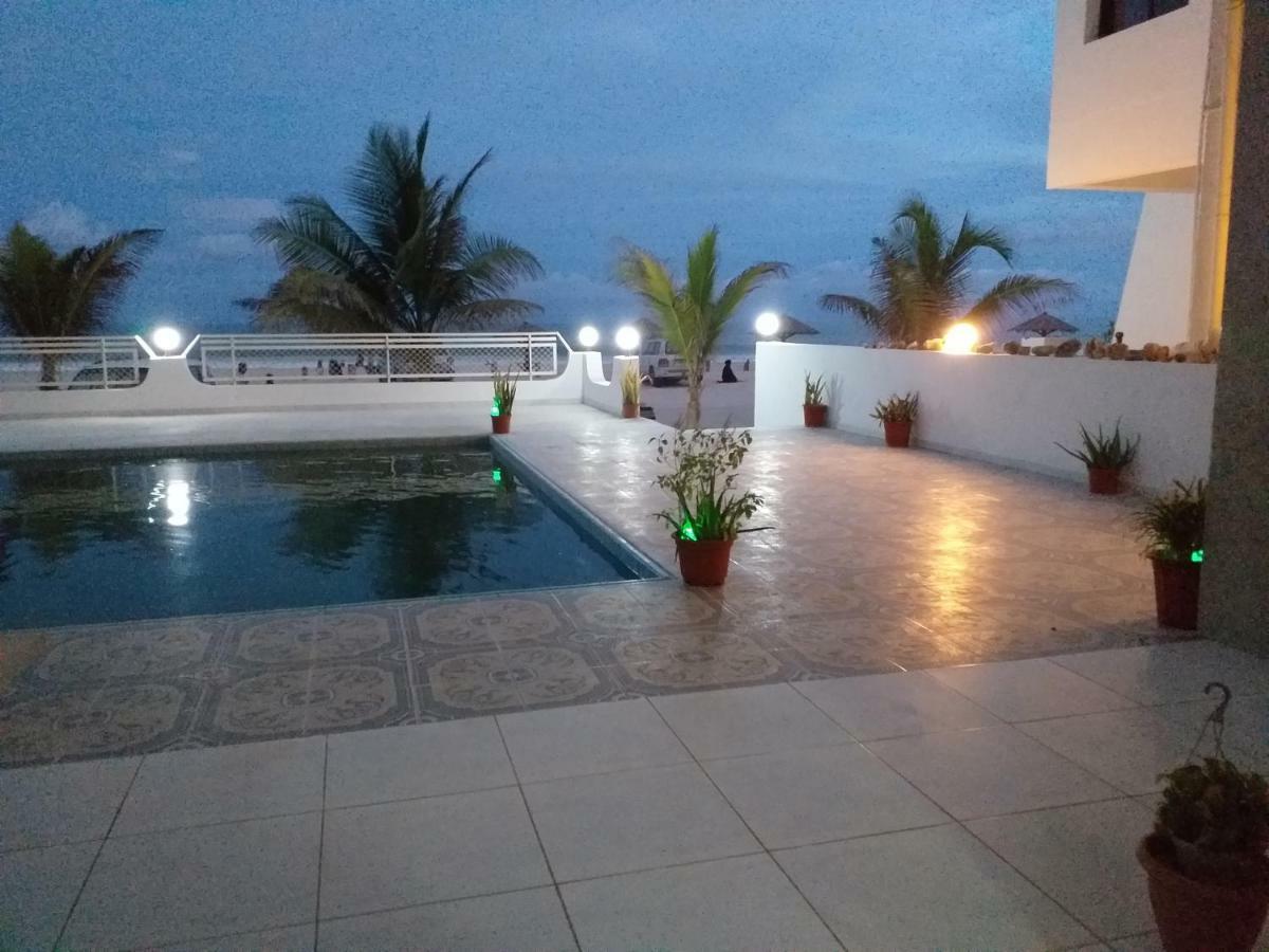 Salalah Beach Villas Exterior photo